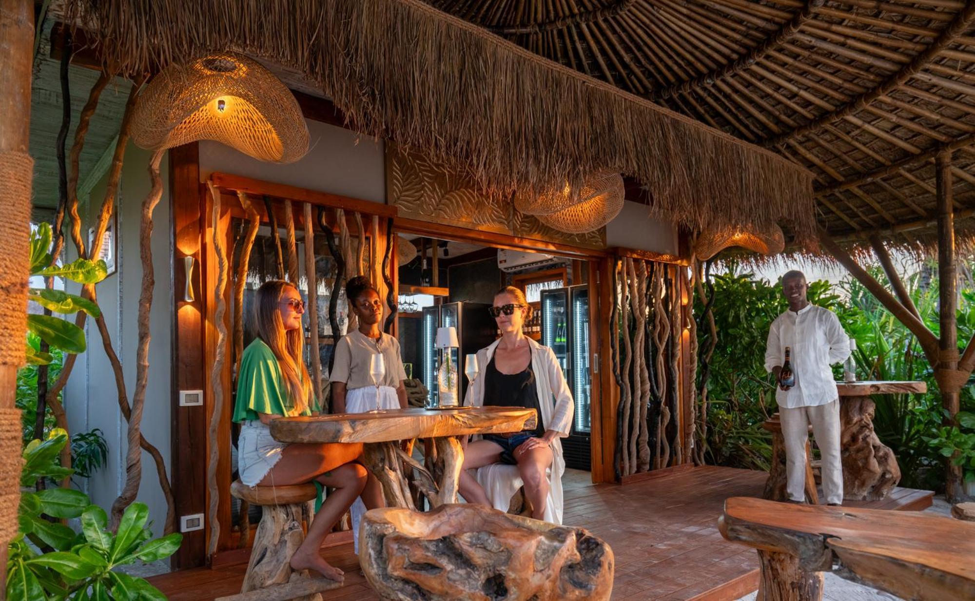 Sensations Eco-Chic Hotel Pwani Mchangani Luaran gambar
